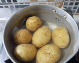 Foto langkah ke 1 dari resep Hashbrown.