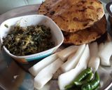 A picture of step 11 of Palak ka saag with makki ki roti and mooli ki sabzi.