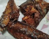 Foto langkah ke 2 dari resep Ikan Goreng Saus Madu.
