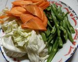 Foto langkah ke 1 dari resep Sup Ayam'ku (Menu Diet Sehat).