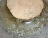 A picture of step 4 of Bedmi kachori.