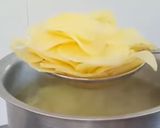 A picture of step 2 of Potato chip (wafers).