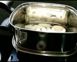 A picture of step 2 of Korean rice cake.