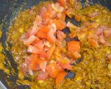 A picture of step 13 of Palak paneer.