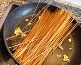 Foto del paso 2 de la receta: Pasta all'assassina