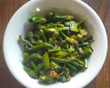 Foto langkah ke 6 dari resep Tumis genjer.