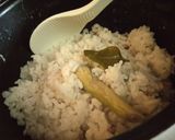 Foto langkah ke 1 dari resep Nasi Uduk magicom lengkap.