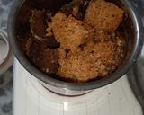 A picture of step 2 of Cake bomb shot.