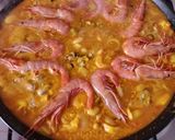 Foto del paso 9 de la receta: Paella de pescado y Marisco