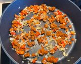 Foto del paso 2 de la receta: Pasta con chorizo vegano