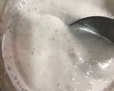 A picture of step 4 of Keto Pearl Fresh Cream Cake.