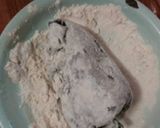 A picture of step 5 of Cheese-Stuffed Chiles Rellenos.