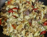 Foto langkah ke 4 dari resep Orak - Arik Peda Telur.