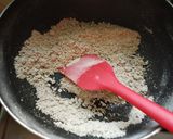 A picture of step 2 of Orange Apple Singhda Halwa.