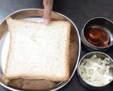பிரெட் பீட்சா(Bread pizza recipe in tamil) ரெசிபி ஸ்டேப் 1 புகைப்படம்