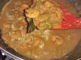 Prawns in coconut curry