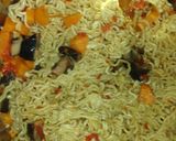 A picture of step 3 of Snail noodles.