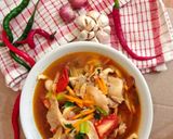 Foto langkah ke 5 dari resep Jamur tiram kuah pedas.