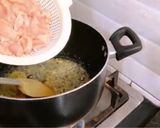 A picture of step 3 of Chicken Pasta With White Sauce 😋.