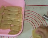 Foto langkah ke 8 dari resep Bolen Pisang Coklat dengan minyak goreng.