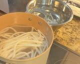 A picture of step 5 of Bánh Canh Khô (Dry Udon).