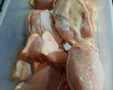 Foto del paso 1 de la receta: Patas y muslos de pollo a la cacerola