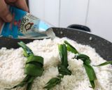 Foto langkah ke 1 dari resep Bacang Ketan isi Ayam.