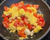 A picture of step 3 of 🥚🍅 Eggs & tomatoes in Chinese style.