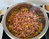 Foto del paso 4 de la receta: Berenjenas rellenas de carne y verduras