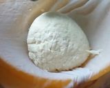 A picture of step 3 of Mango cheese cake.