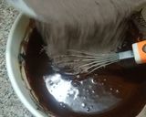 A picture of step 4 of 3 mint microwave Brownie.