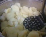 Foto del paso 2 de la receta: Puré de papa para bebes de 10 meses y todo la familia