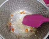 Foto langkah ke 2 dari resep Indomie Goreng Tomat.
