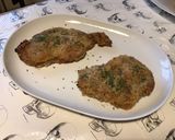Une image de l'étape 10 de Côtes de porc marinées panées.