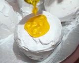 A picture of step 3 of Mini cakes.