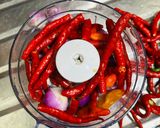 Foto langkah ke 3 dari resep Sambal Bawang Ala Bu Rudi.