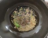 A picture of step 3 of Foxtail millet ven pongal with coconut chutney.