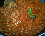 Foto del paso 4 de la receta: CARNE Molida y Txistorra al Tomate...!
