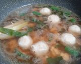Foto langkah ke 1 dari resep Mie Bakso Kaldu Udang ala Viens.