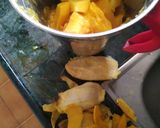 A picture of step 1 of Mango papad.