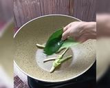 Foto langkah ke 1 dari resep Ayam Goreng Lengkuas.