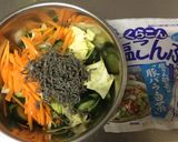 A picture of step 1 of Japanese Kombu Salad.