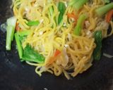 Foto langkah ke 3 dari resep Combo bihun mi telur.