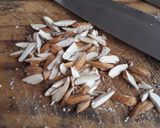 Foto del paso 1 de la receta: Pan de Pascua con Levadura
