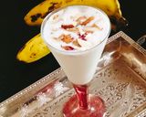 A picture of step 3 of Vegan Banana Almonds milkshake.