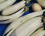 A picture of step 1 of Bengan aloo (eggplant with potatoes).