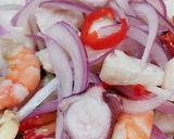 Foto del paso 3 de la receta: Ceviche Mixto 🇵🇪