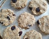 Foto del paso 5 de la receta: Galletas de avena, harina de garbanzo y pasas