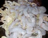 Foto langkah ke 3 dari resep TAIWANESE ONION SHRIMP SAUTE (Tumis Udang Bawang Ala Taiwan).