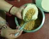 मावा करंजी (Mawa karanji recipe in hindi) रेसिपी चरण 3 फोटो